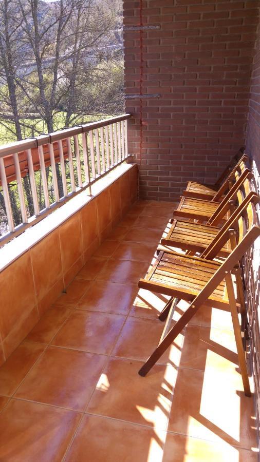 Hostal El Peregrino La Portela de Valcarce Exterior foto